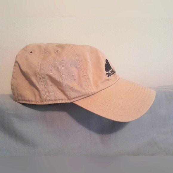 Adidas fitted cap, size 7 1/4 (med) - Picture 2 of 4